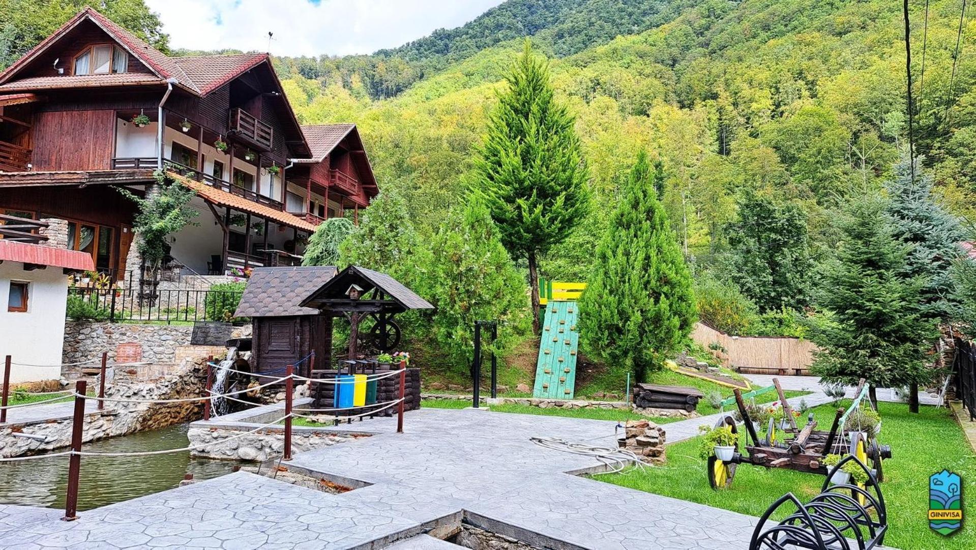 Hanul Vanatorului Gureni Екстериор снимка